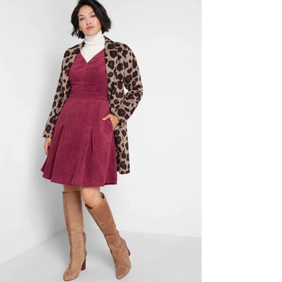 ModCloth fit & flare jumper Burgundy Corduroy Dress size xs/0 - Picture 2 of 8